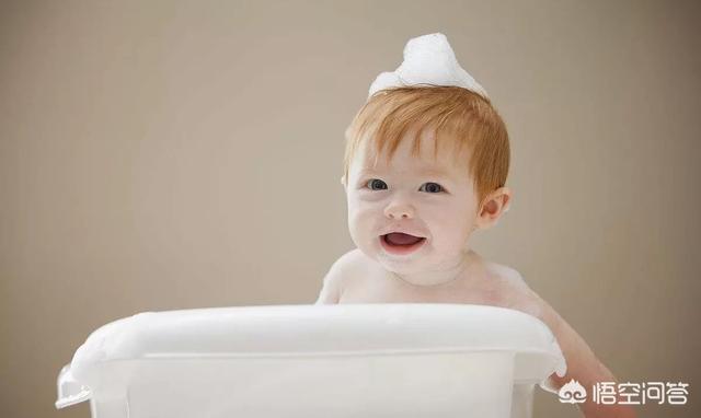 婴幼儿洗澡最佳时间，是什么时候？