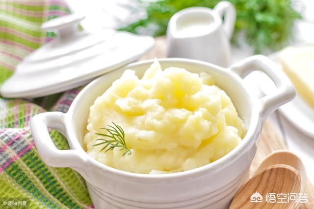 宝宝快5个月了，什么时候开始喂辅食合适？吃什么辅食好？