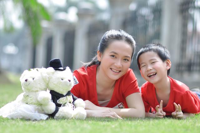 父母关系怎么样？从孩子脸上就能知道，感情不好的想瞒都瞒不住！