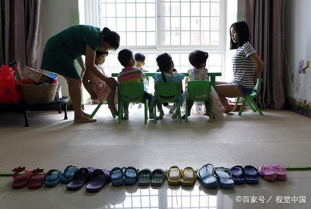 为什么幼儿园中午11点就吃饭？幼儿园老师给出了这3个解释！