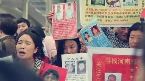 如今的孩子不好骗？三个模拟实验告诉你，为什么还有孩子被拐卖