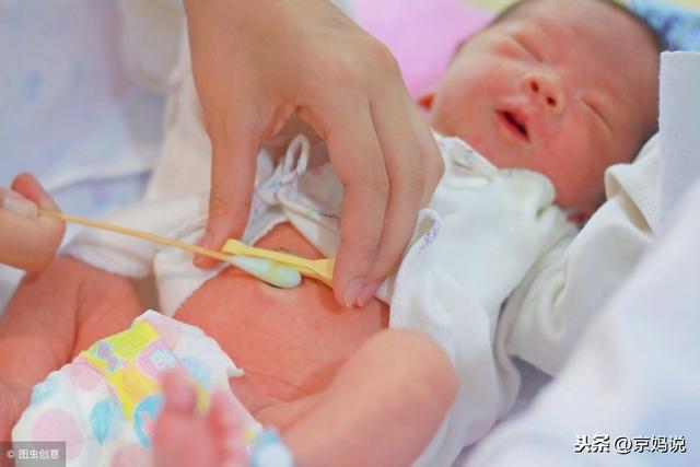 冬季出生的新生儿宝宝，该如何照顾？这8个要点要知道！