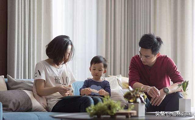 “恶语伤人六月寒”，孩子遭受语言暴力，父母如何做对孩子很重要