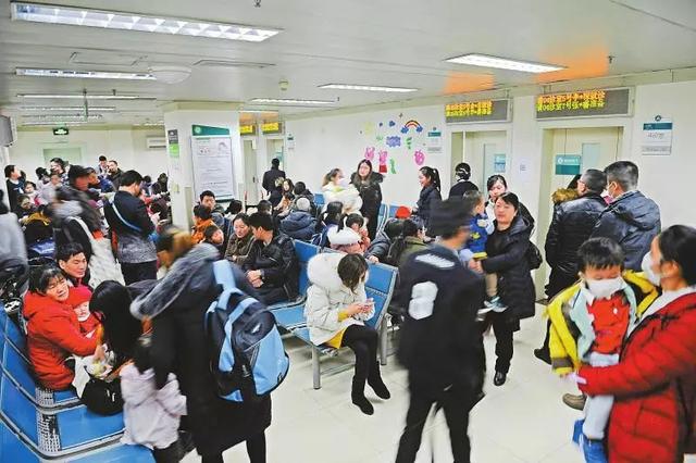 孩子发烧，家长最担心的“抽风”你了解多少？