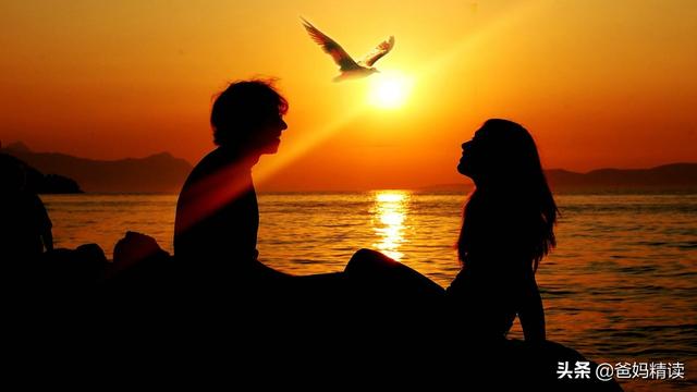 “妈妈，你为什么趴在爸爸身上？”这个妈妈的回答刷爆朋友圈