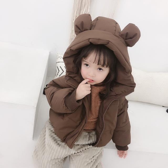 婆婆真会给孙女打扮，出门给宝贝穿上这款童装，街坊邻居都夸好萌