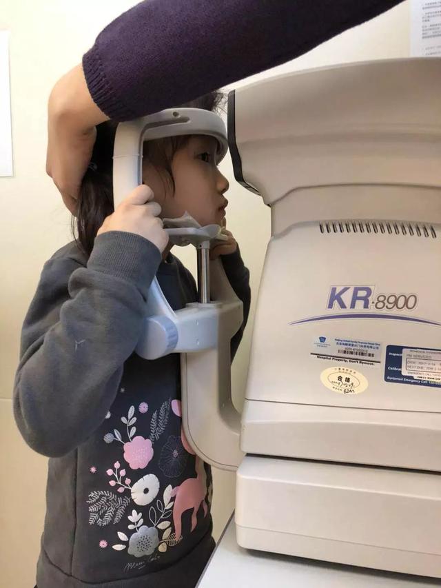 3岁孩子近视200度，真的是因为玩手机？这才是孩子近视的真正原因！