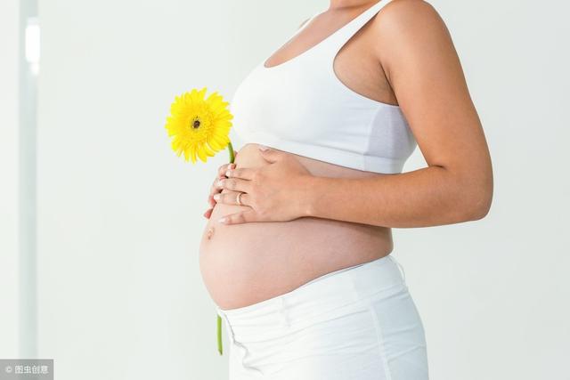 三个月孕妇能趴着睡吗