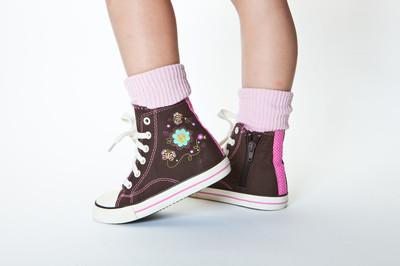 孩子身体有这4个异常表现，是在偷偷长个呢，妈妈可别粗心耽误了