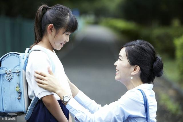 爷爷奶奶带孩子和爸妈带孩子的区别，真的哭笑不得