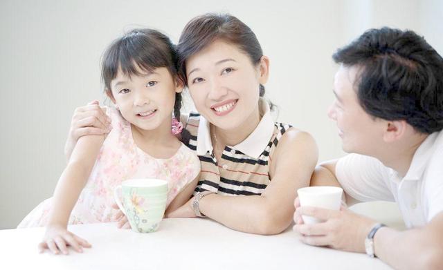 二胎开放第三年，新生儿出生数跌破1500万，为何都不愿生孩子？