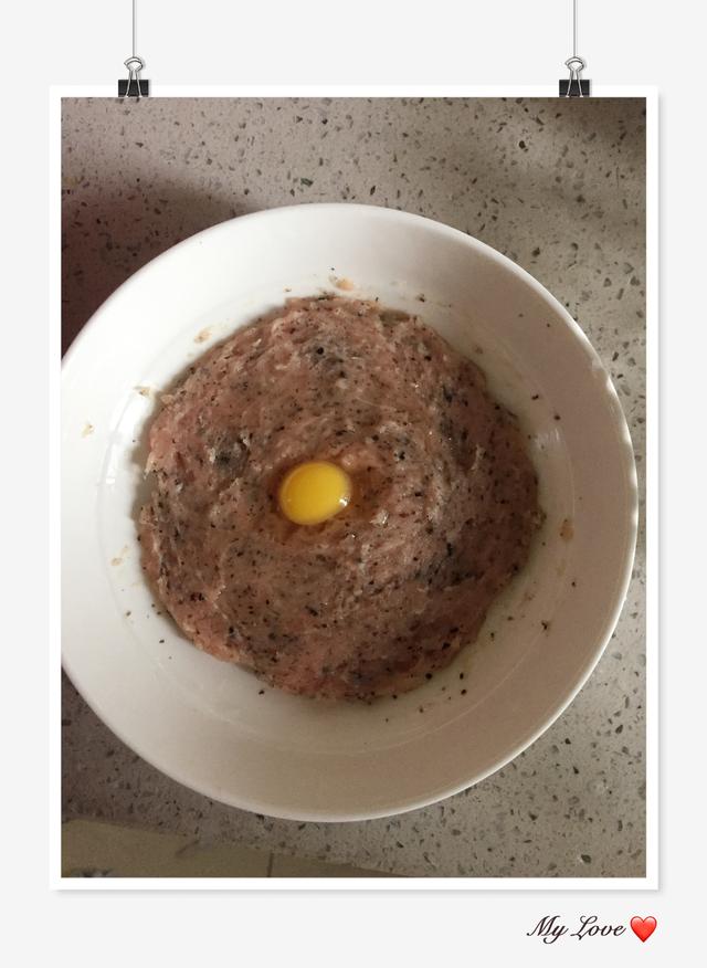 宝宝辅食——鸡蛋肉饼，简直不能再香啦，还百搭！