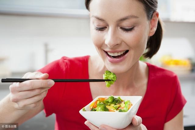 冬季坐月子吃什么好？月嫂说：这6种食物一定要吃，补身又下奶