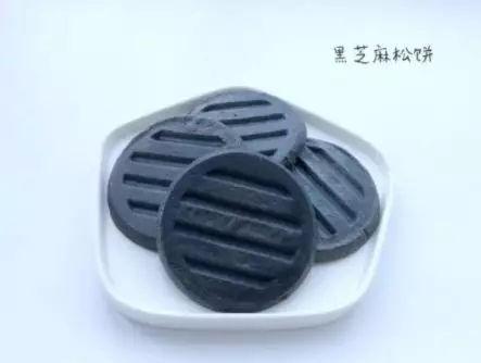 辅食：喷香松软的补钙小饼，宝宝边吃边说好