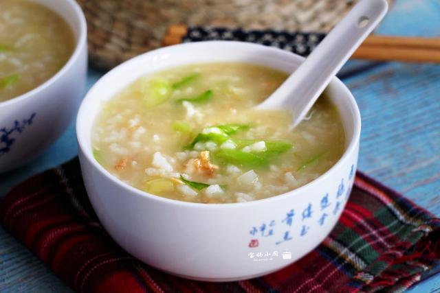 冬天流感季，早餐要喝这碗粥，肌肤不干燥又能防感冒，老少都要喝