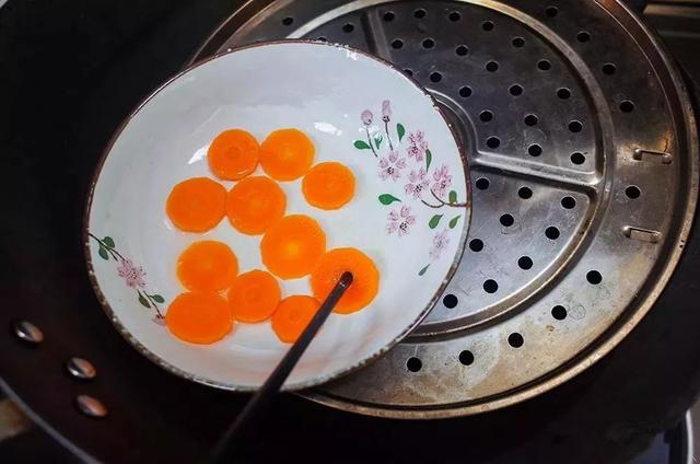 辅食：给宝宝这么吃，轻松补回宝宝最容易缺的微量元素