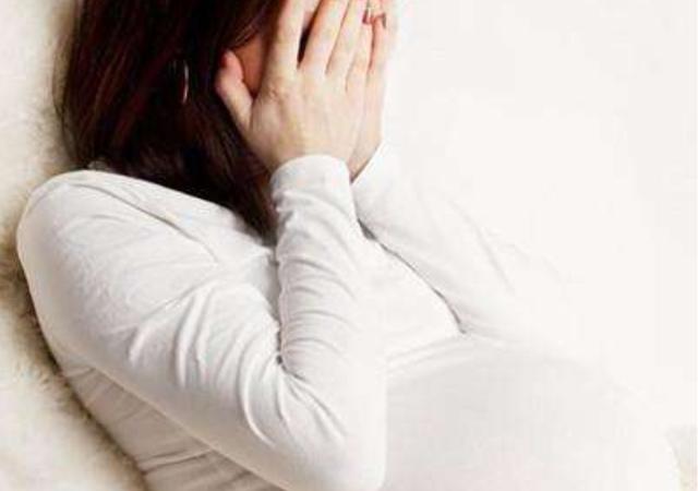 容易引起宫缩异常的这3种行为，孕妈应尽量避免，尤其是孕早期