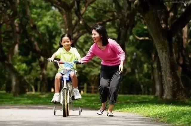 有这4个特征的宝妈，教养出来的孩子往往很优秀，说的是你吗？