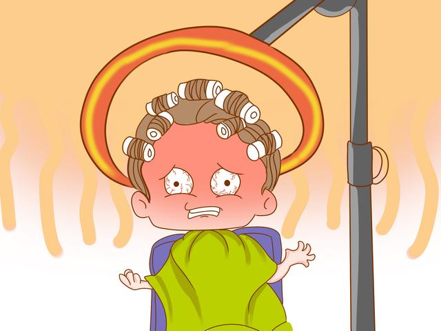 娃哭闹总说头痒，妈带娃去检查，医生表示：当妈的长点心