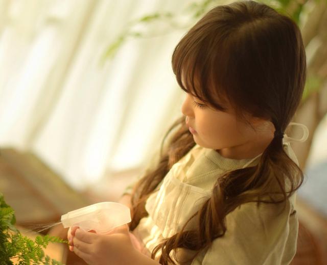 孩子越乖，长大越痛苦？那些爱顶嘴的坏孩子，其实还真不“坏”