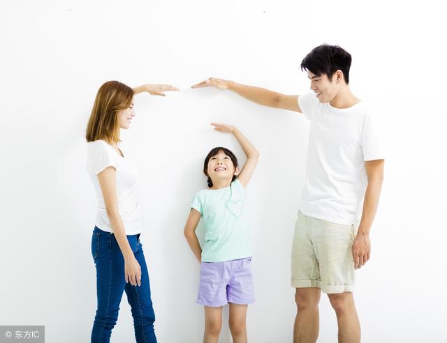 孩子身高受父母谁的影响大？看完科学给出答案，孩子矮了别怨谁