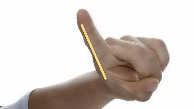 孩子感冒咳嗽时，停一会咳一会，怎么办？可以给孩子吮痧