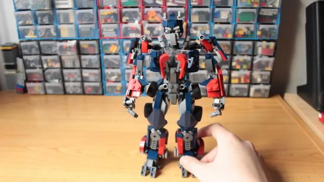 乐高擎天柱模型的拼装教程，手工难度3颗星（图解2-2）