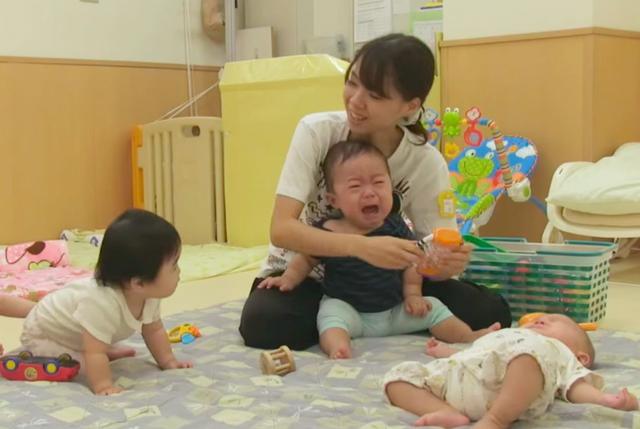 日本托儿所营业至凌晨，背后满是现实的辛酸和无奈