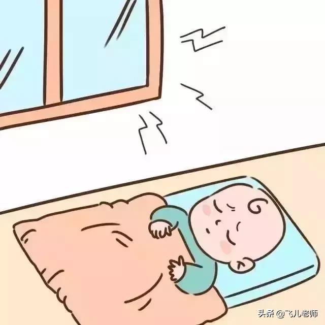 新生儿睡觉抖动、爱用劲、哼唧，原来是这么回事！（新手妈妈必备）