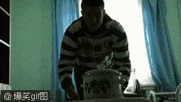 倒霉孩子，本想炫技，谁料出了糗