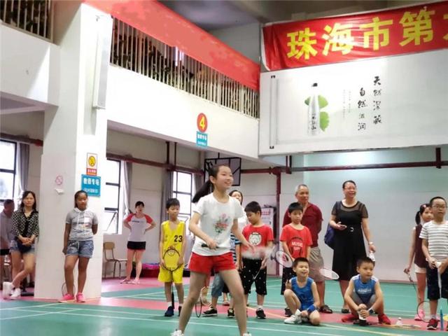 羽毛球如何挥拍？只需5步，青少年羽毛球训练在线课堂教给你