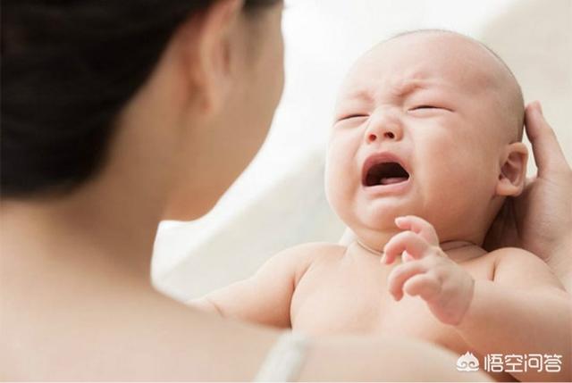 宝宝受到了惊吓，该怎么办？