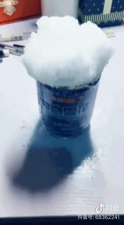 警惕！这种网红玩具可能有毒！千万别随便让孩子玩！