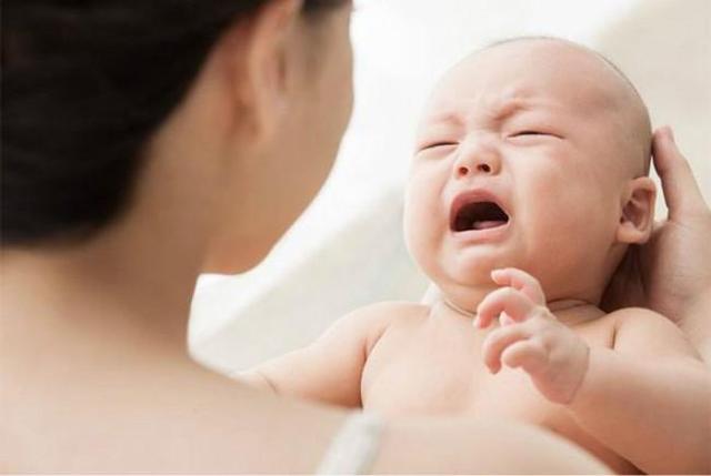 格格：“哭就不抱，不哭才抱”的创始人，他的孩子长大如何了？