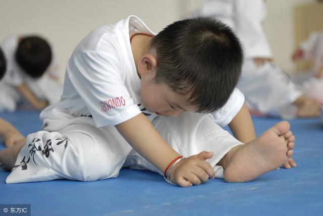 让孩子从小“吃点苦”没坏处,怎么吃苦,家长引导很重要!
