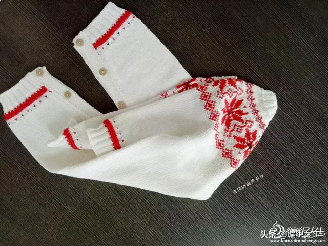 经典棒针雪花连体衣，超实用的婴幼儿提花毛衣