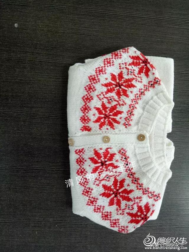 经典棒针雪花连体衣，超实用的婴幼儿提花毛衣