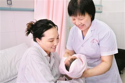 产后42天内，新妈妈要杜绝7条“戒律”，别让“月子病”缠上你