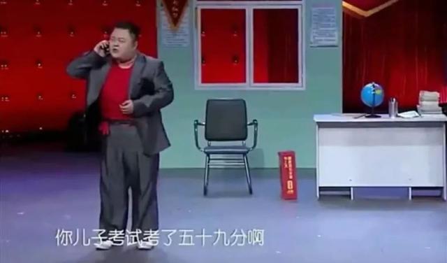 佛系老爸走红：父母越钝感，孩子越幸福