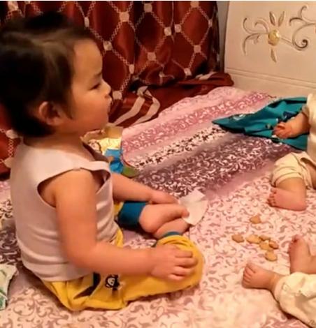 想让大宝和二宝更和睦，妈妈在怀二胎前，就该知道这两件事