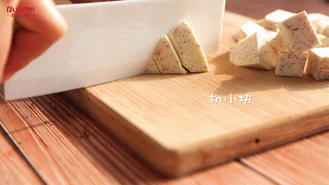 冬季干燥缺水，最不能缺一碗营养补水汤了，美味好喝又提高抵抗力