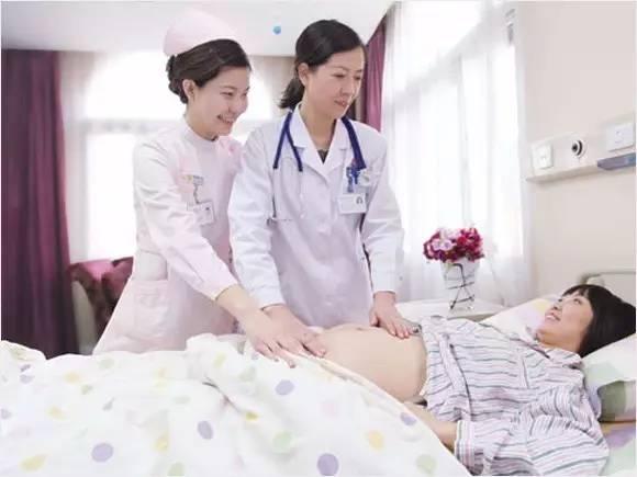 为什么现在的医生不那么提倡剖腹产了？看看产科医生怎么说的吧