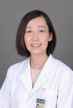 抬头挺胸竟然不是最正确的姿势？！协和医生教您“坐姿五步曲”！