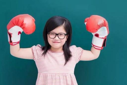 这3种父母，你做的越多，孩子离你越远，长大后还会怪你！
