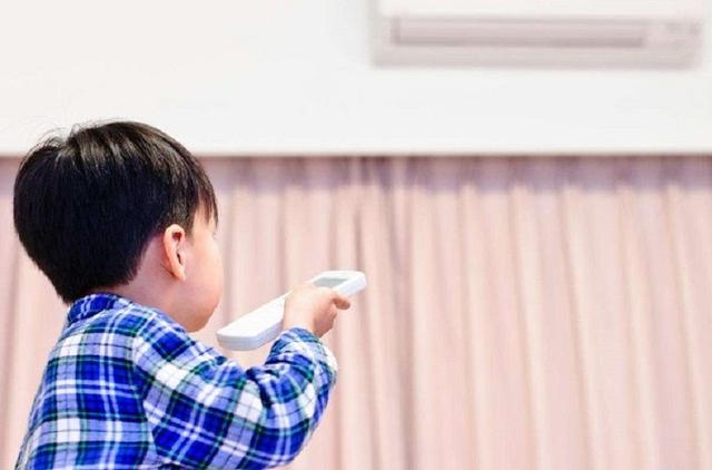 冬天给宝宝吹空调，这几个注意事项要知道，不然孩子容易生病