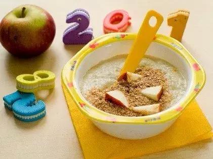 宝宝辅食到底一顿吃多少合适？