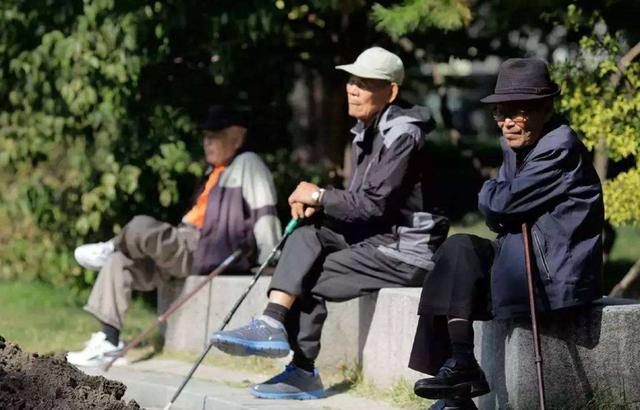 二胎大省也不生了？网友：你以为生孩子是开关水龙头？