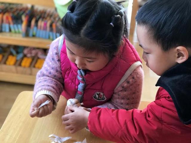 不爱吃大蒜？这所幼儿园老师有诀窍
