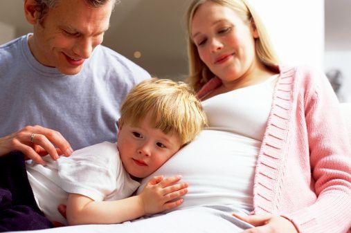 为什么生完二胎后很多妈妈都开始后悔？听听妈妈们的心声就明白了