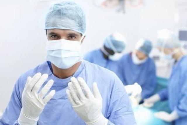 如果男医生来为你接生，遇到这样尴尬的事情介意吗？孕妈别忽视